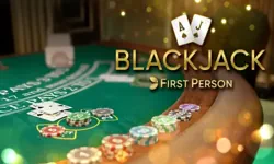 First Person Blackjack da Evolution com mesa 3D e transição para o ao vivo